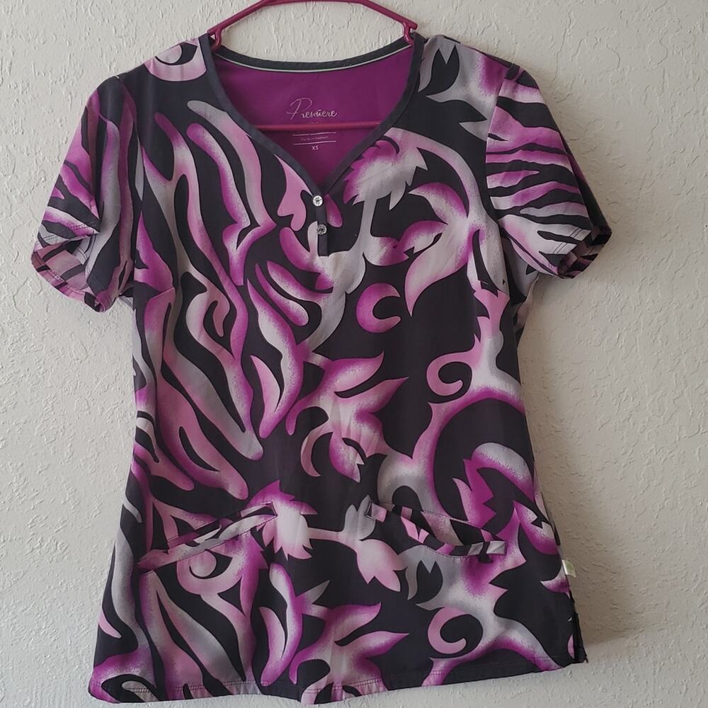 Premiere by Healing Hands scrub top  XSmall Medical